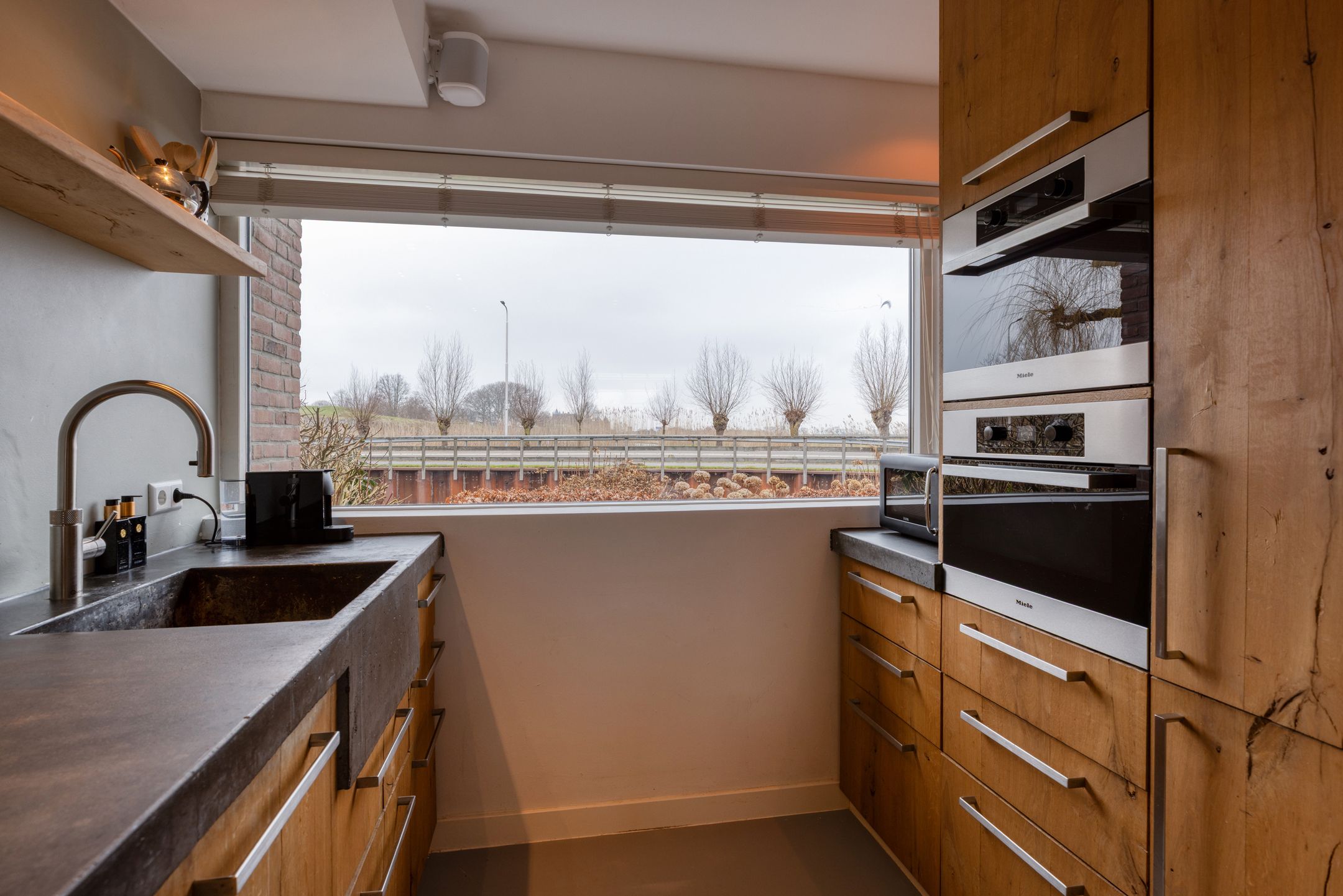 Foto 15 van de Lelie 3