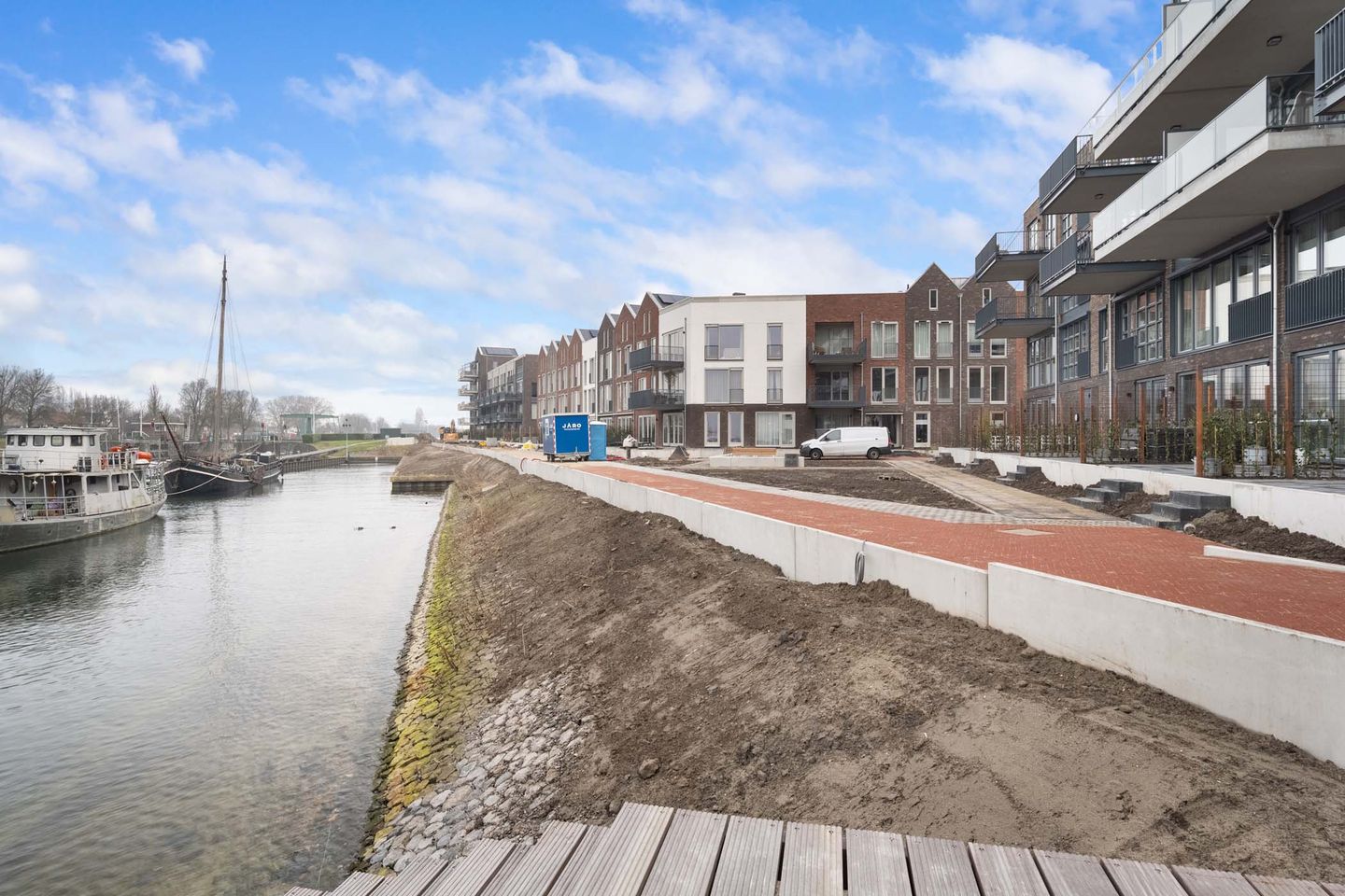 Photo 4 of Stationsplein 96