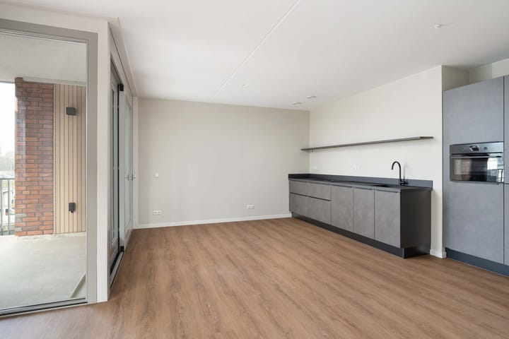 Foto 2 van Stationsplein 96