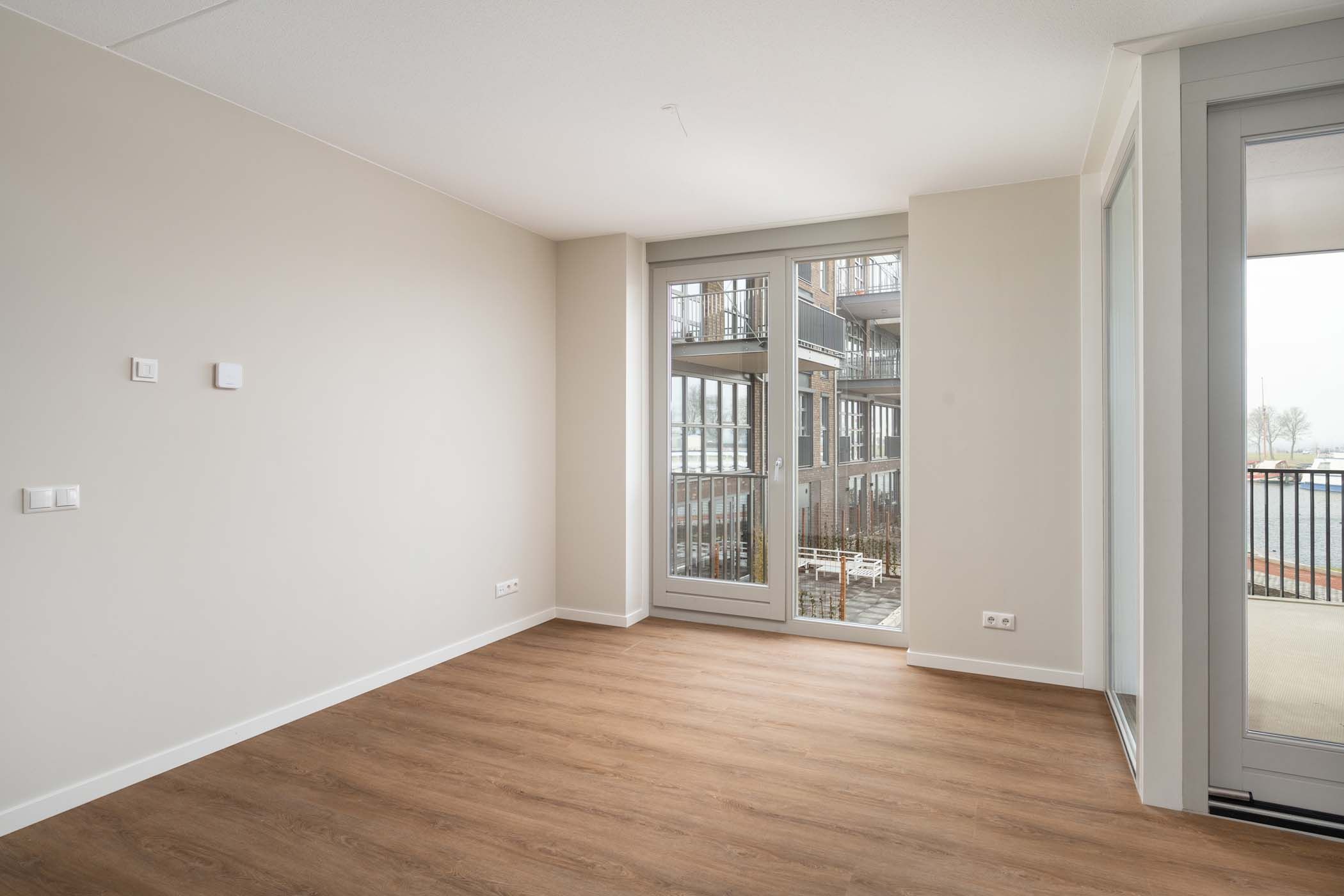 Photo 12 of Stationsplein 96