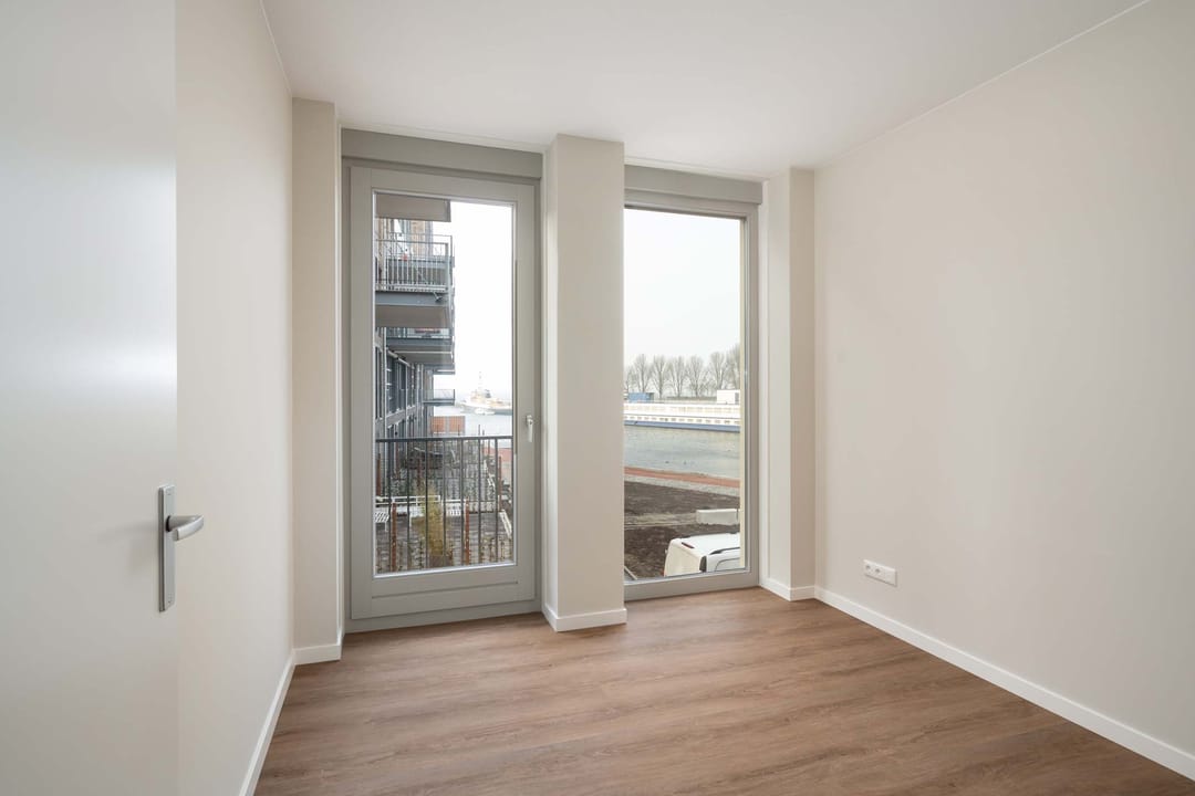 Photo 22 of Stationsplein 96