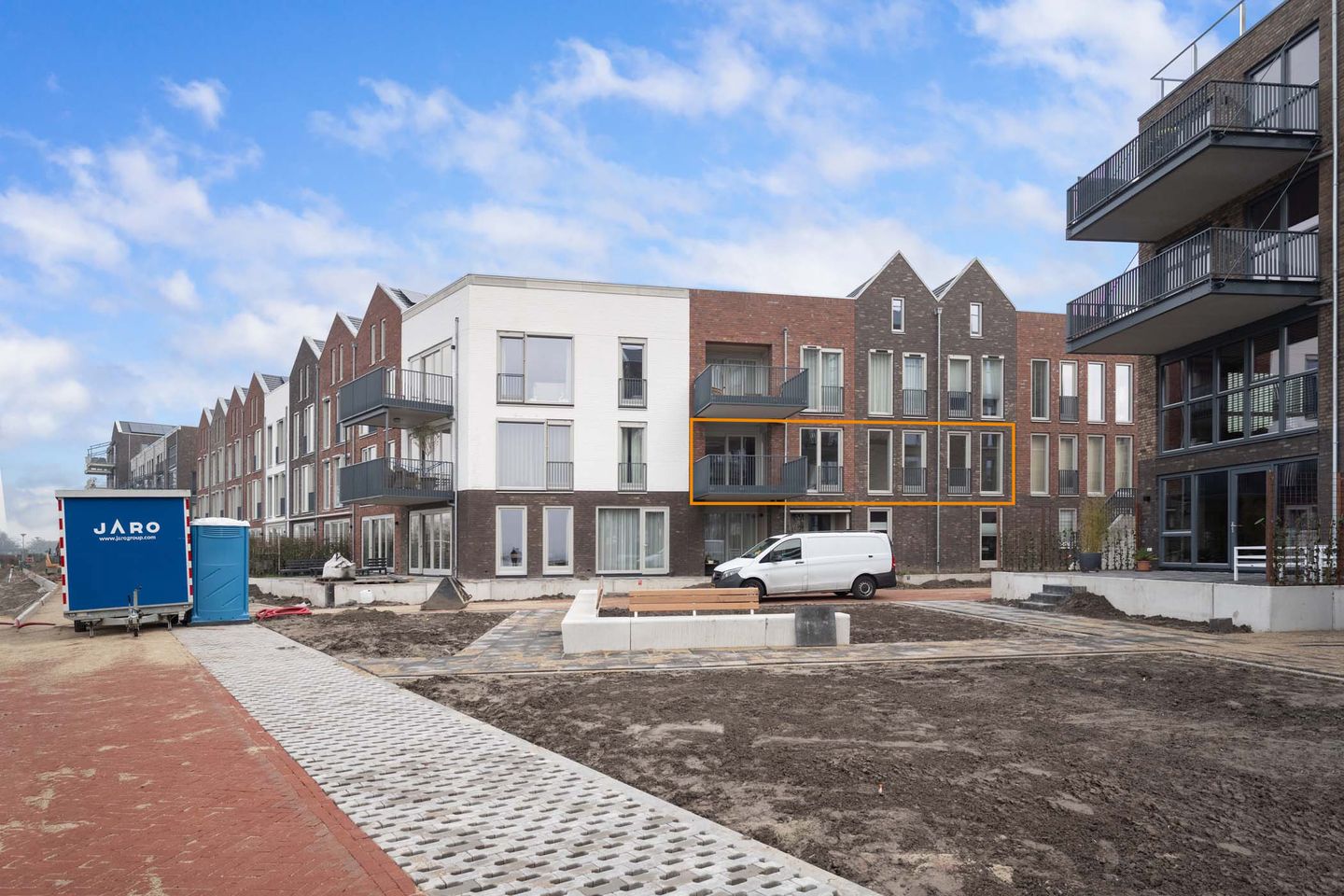 Photo 25 of Stationsplein 96