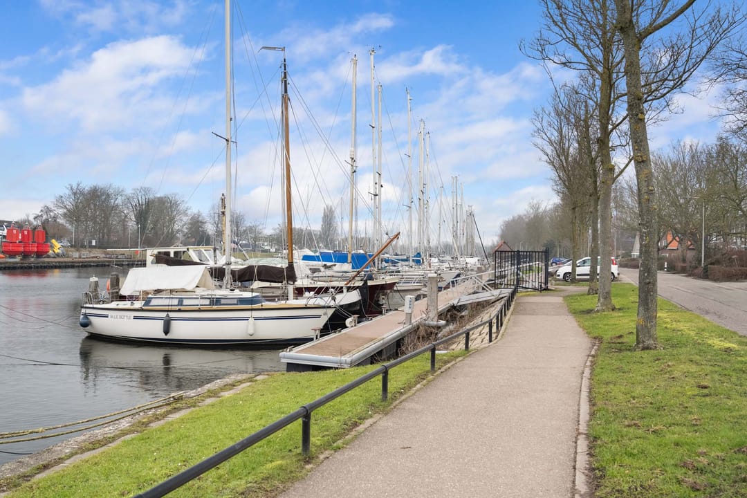 Photo 26 of Stationsplein 96