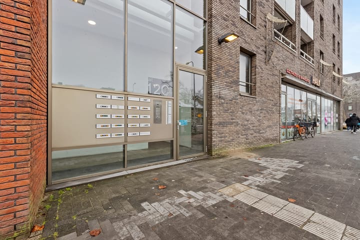 Photo 2 of Constant Erzeijstraat 8-C