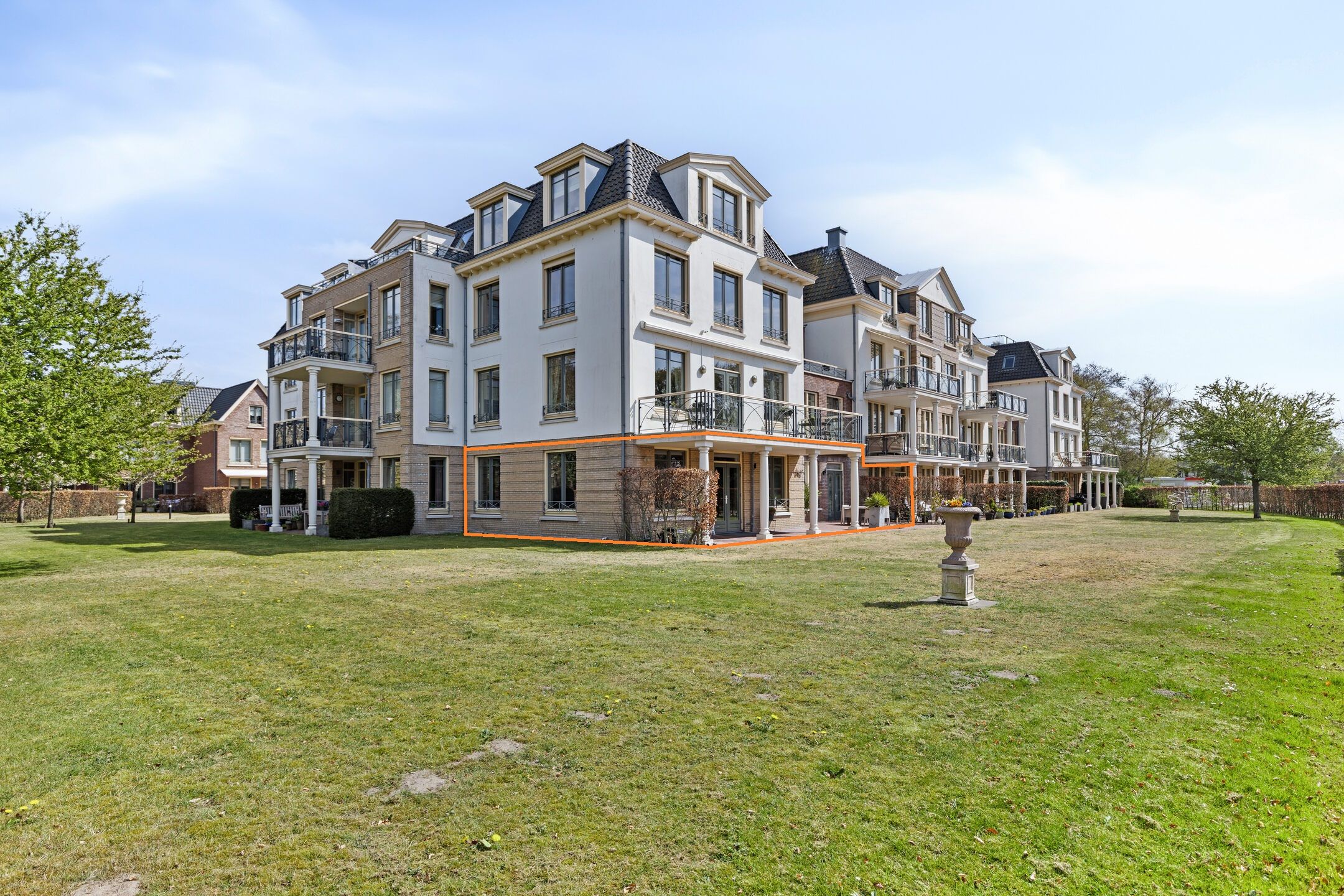 J.J. Boeijesweg 5- 5 0002