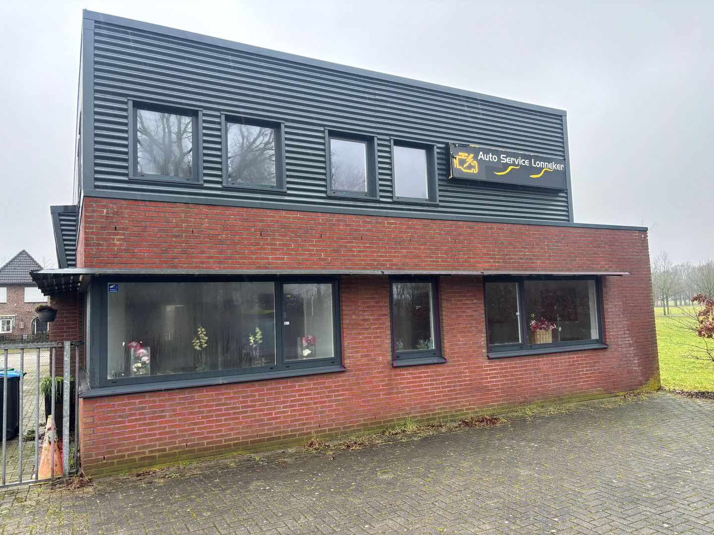 Bekijk foto 3 van Oldenzaalsestraat 1038