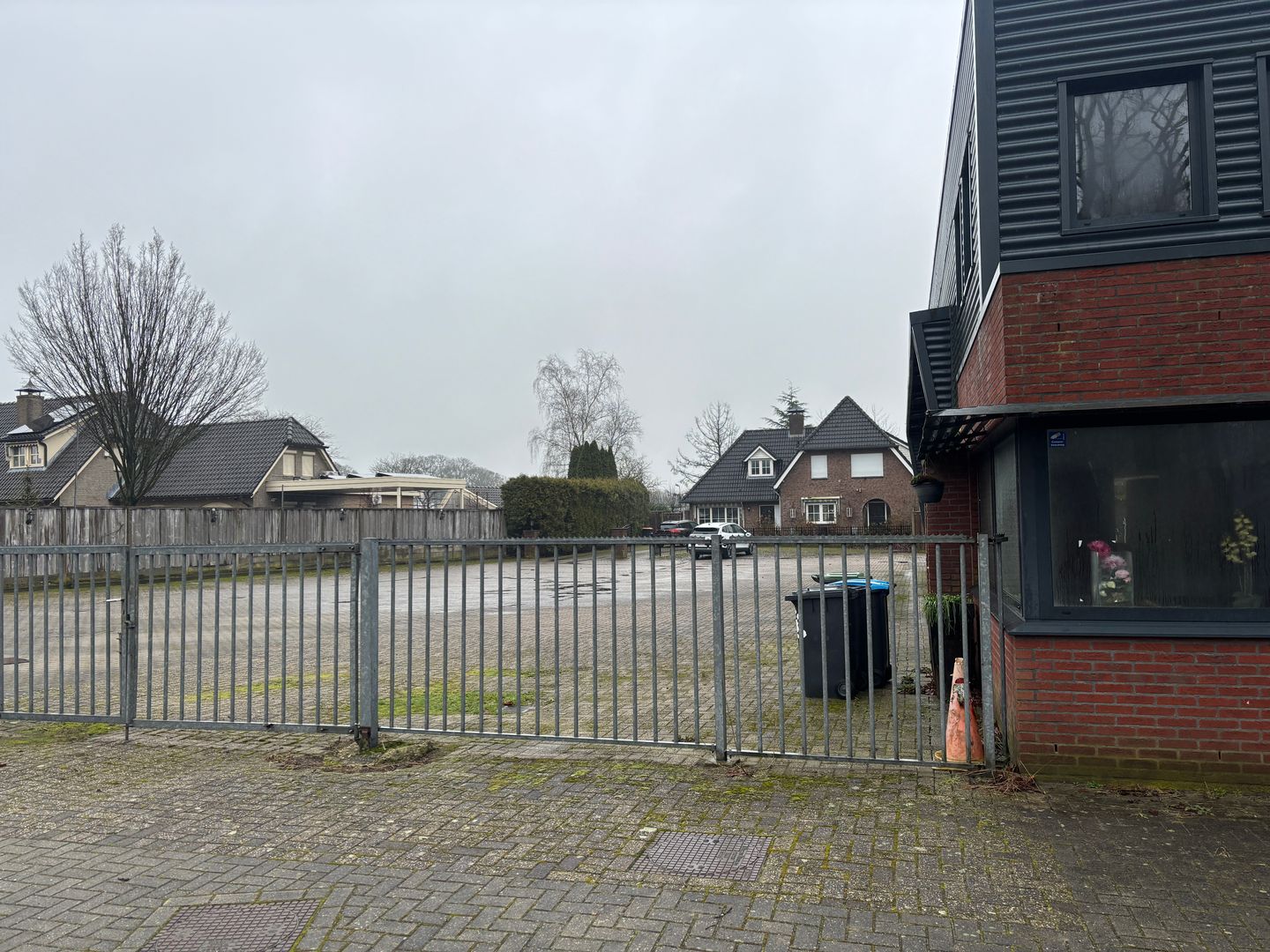 Bekijk foto 4 van Oldenzaalsestraat 1038