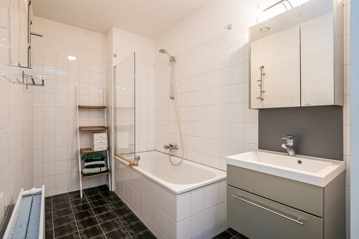 Photo 16 of Oosterbakenpad 84