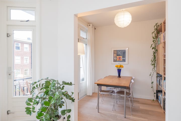 Photo 3 of Lucellestraat 26-2