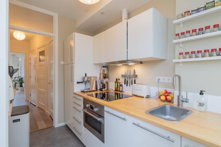 Photo 18 of Lucellestraat 26-2