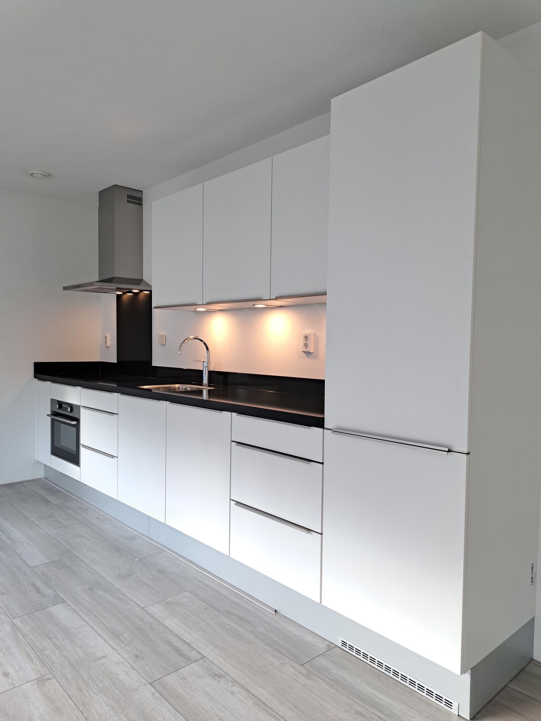 Photo 3 of Burgemeester Röellstraat 514