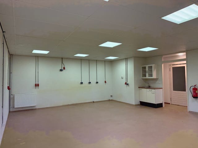 View photo 4 of Zandzuigerstraat 53