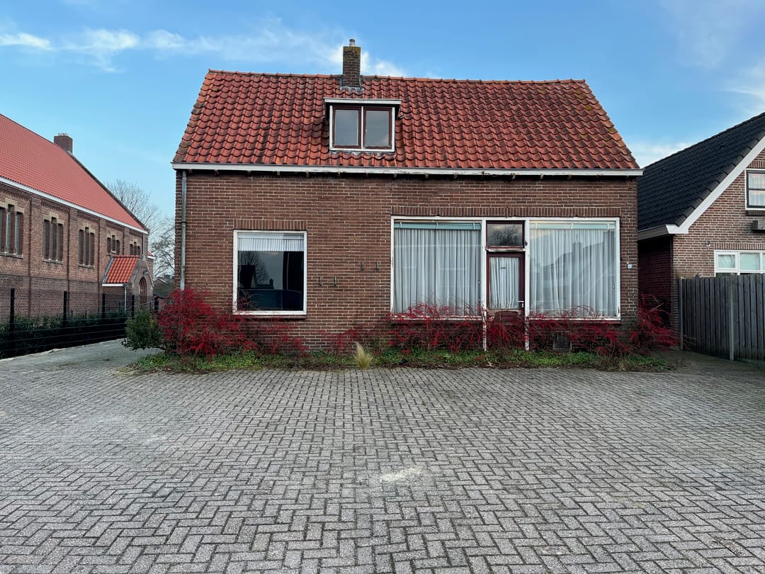 Photo 1 of Dorpsstraat 27