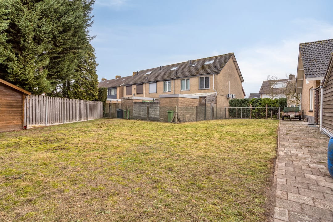 Photo 43 of Pastoor Kuijpersstraat 3