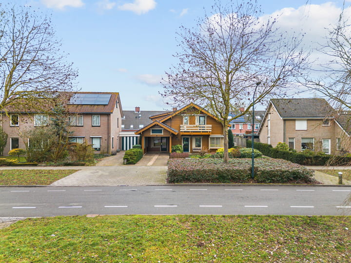 Foto 4 van Den Dries 23