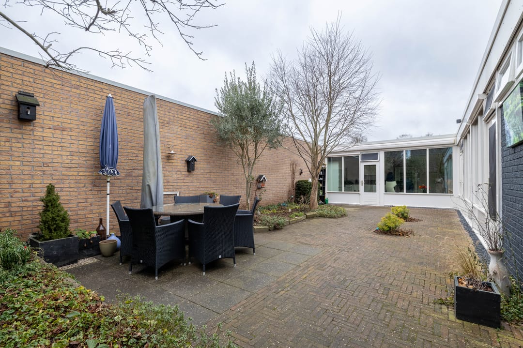 Foto 2 van Borg Piloursema 5