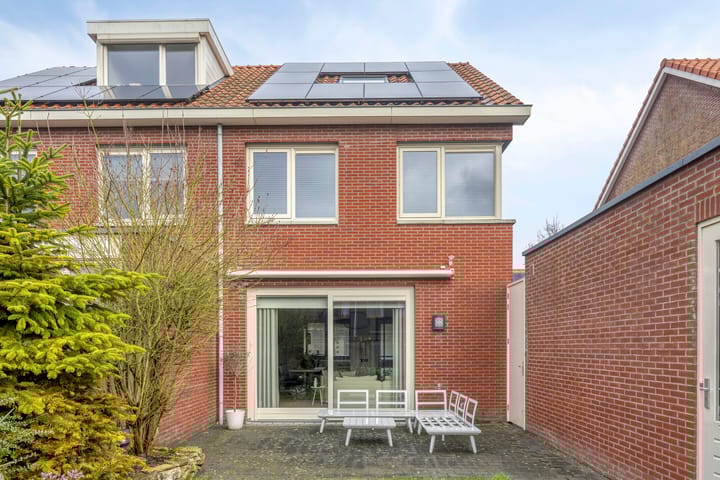 Photo 4 of Paardebloemstraat 6