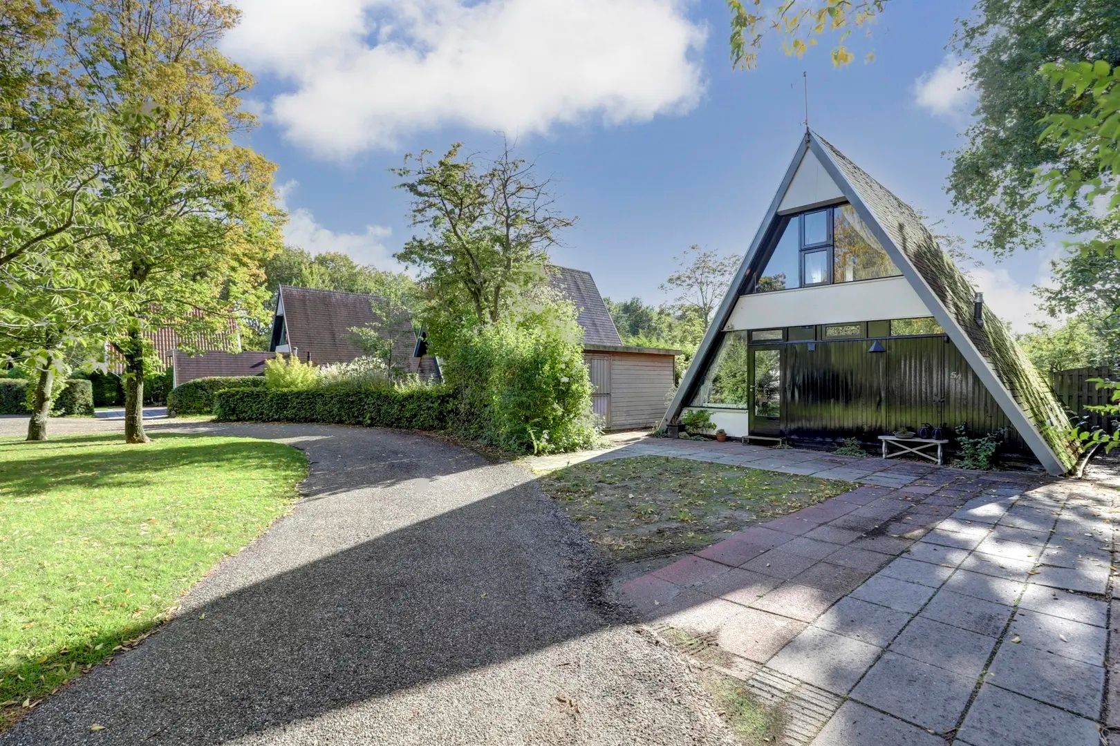 2-bedroom freehold villa in Scharendijke — photo 3 of 5