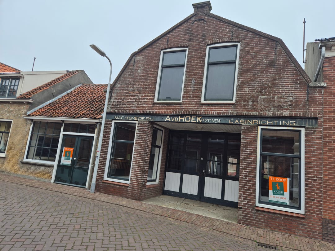 Photo 8 of Zuiddijkstraat 19