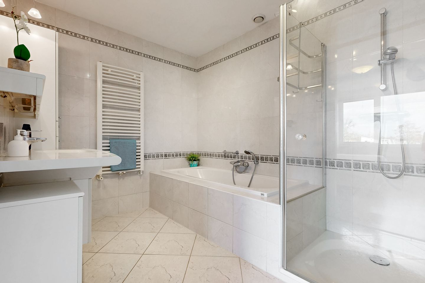 Foto 10 van Sportlaan 36