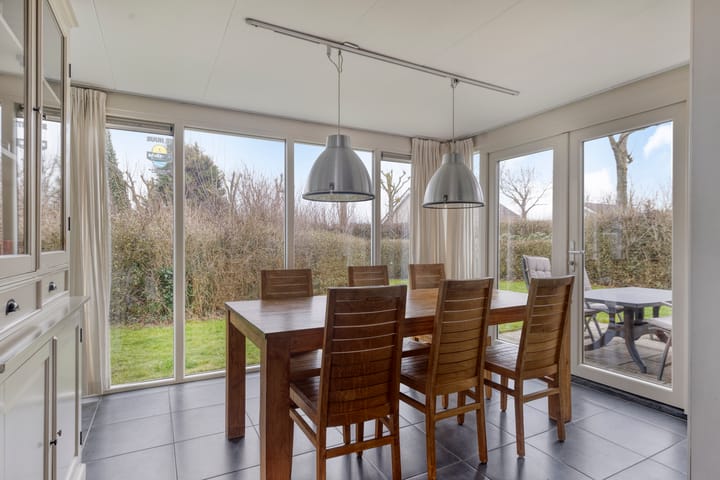 Photo 16 of Springvloed 10