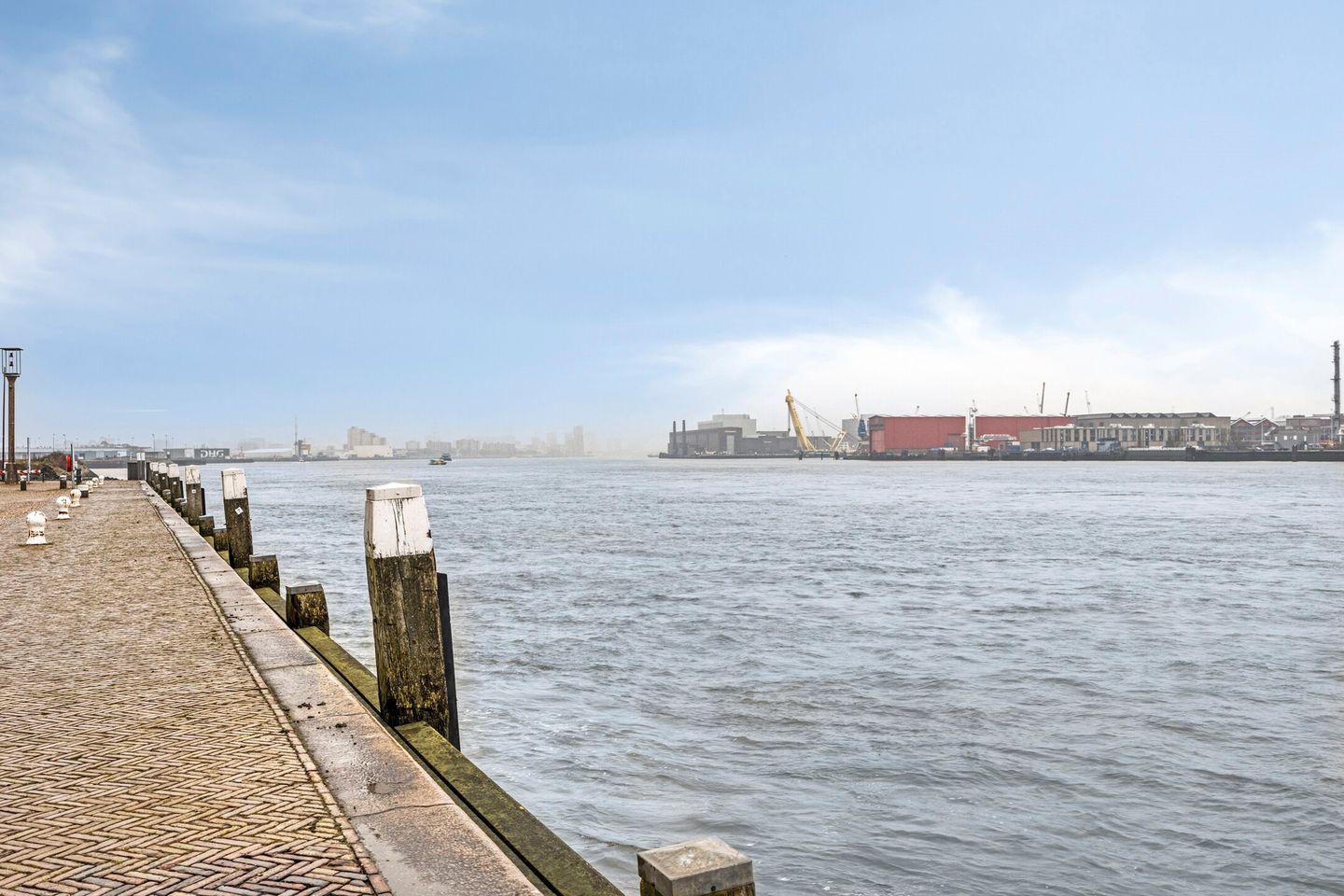 Foto 25 van Maasboulevard 173