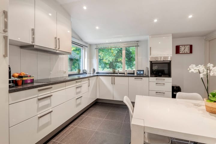 Photo 7 of Negen-novemberweg 1