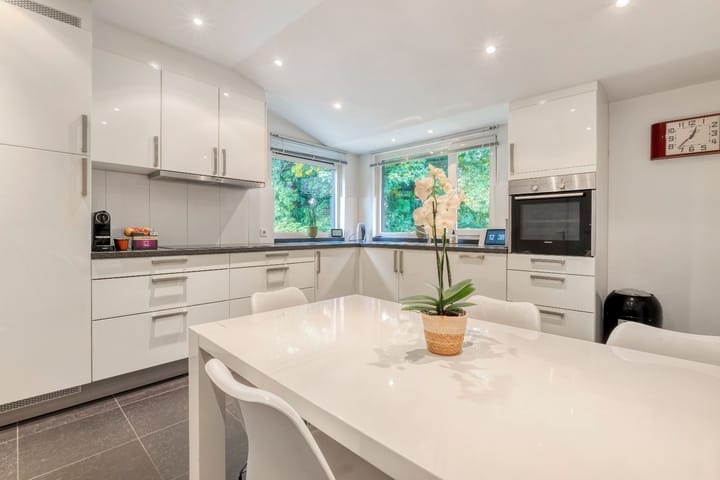 Photo 8 of Negen-novemberweg 1