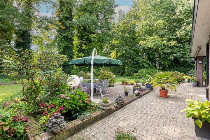 Photo 12 of Negen-novemberweg 1