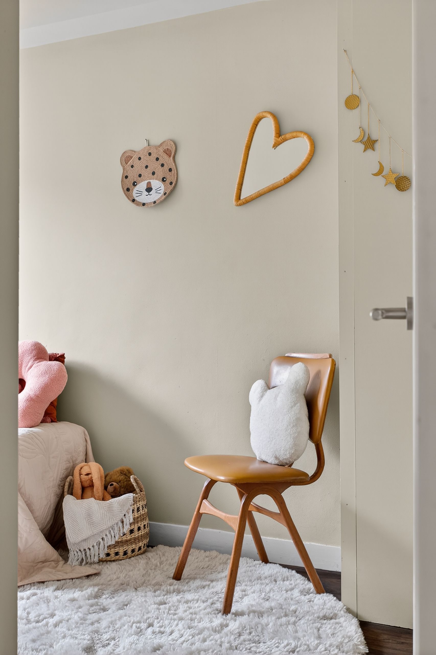 Photo 9 of Bonairestraat 67-1