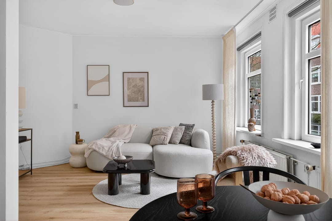 Photo 17 of Bonairestraat 67-1