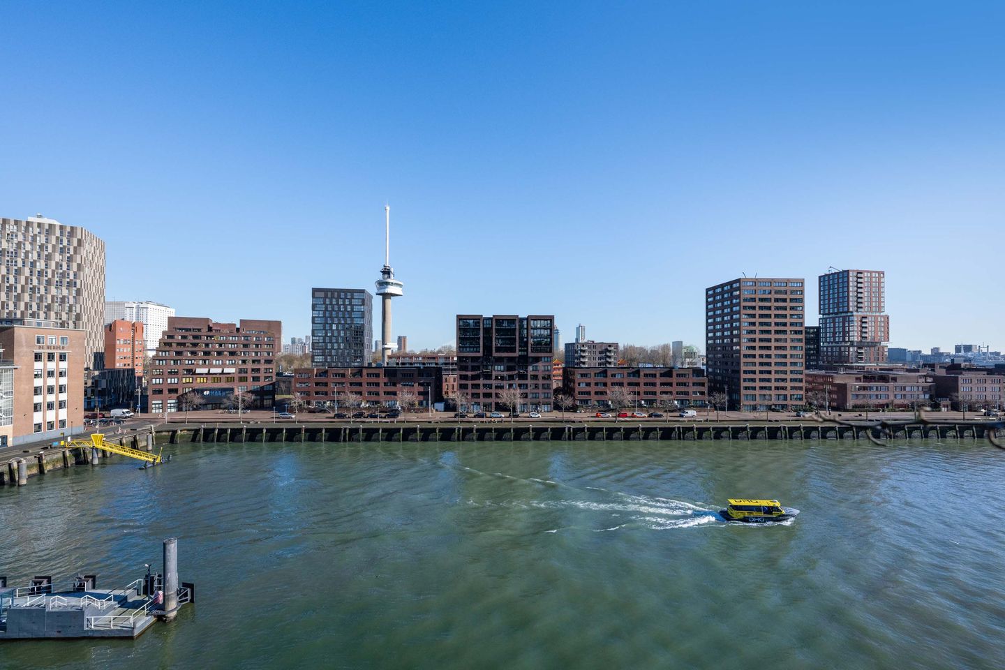 Photo 5 of Lloydstraat 44-F