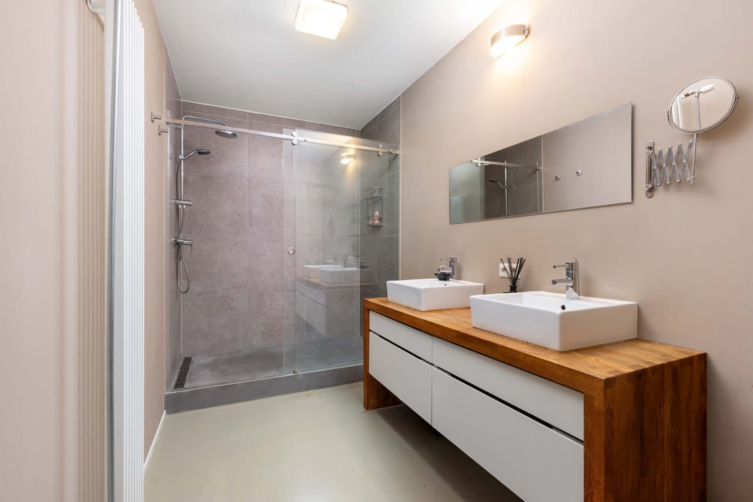 Photo 23 of Lloydstraat 44-F