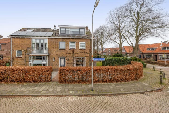 Nassaustraat 2