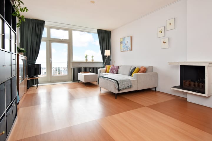 Photo 2 of Stokroosstraat 305