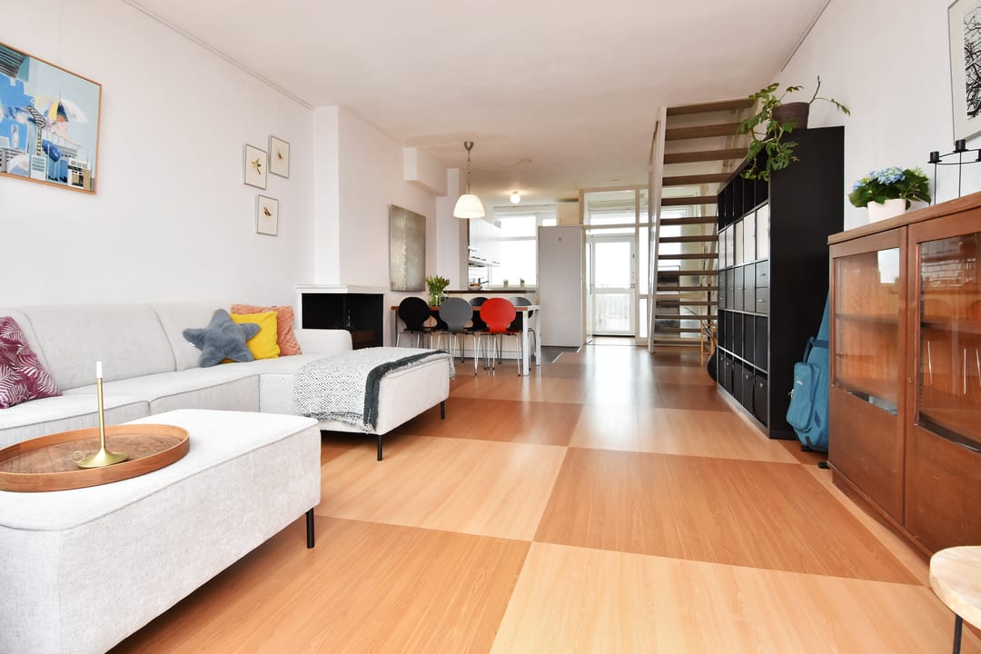 Photo 11 of Stokroosstraat 305