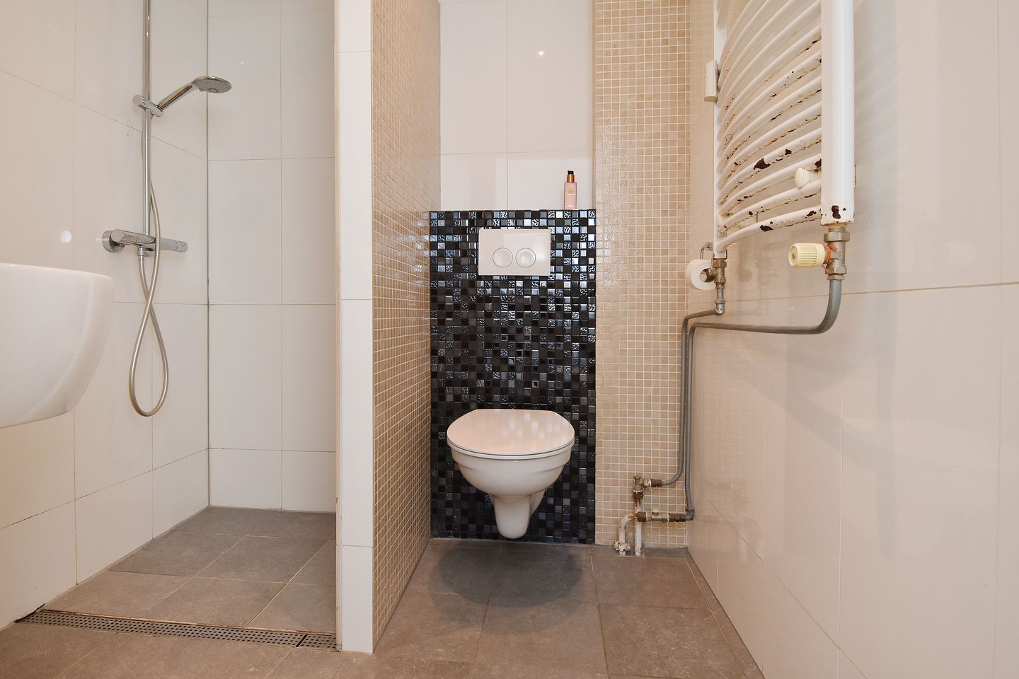 Photo 29 of Stokroosstraat 305