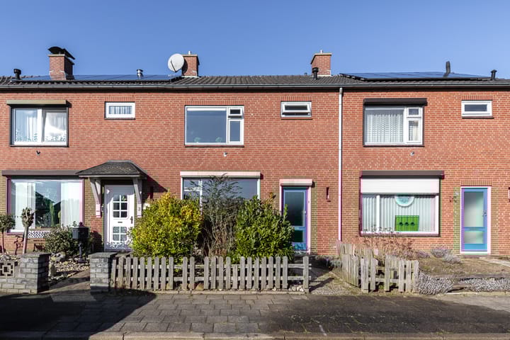 Photo 2 of Van Esserenstraat 5