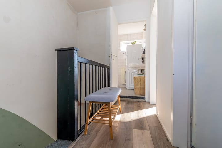 Photo 13 of Van Esserenstraat 5