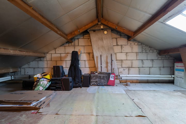 Photo 22 of Van Esserenstraat 5