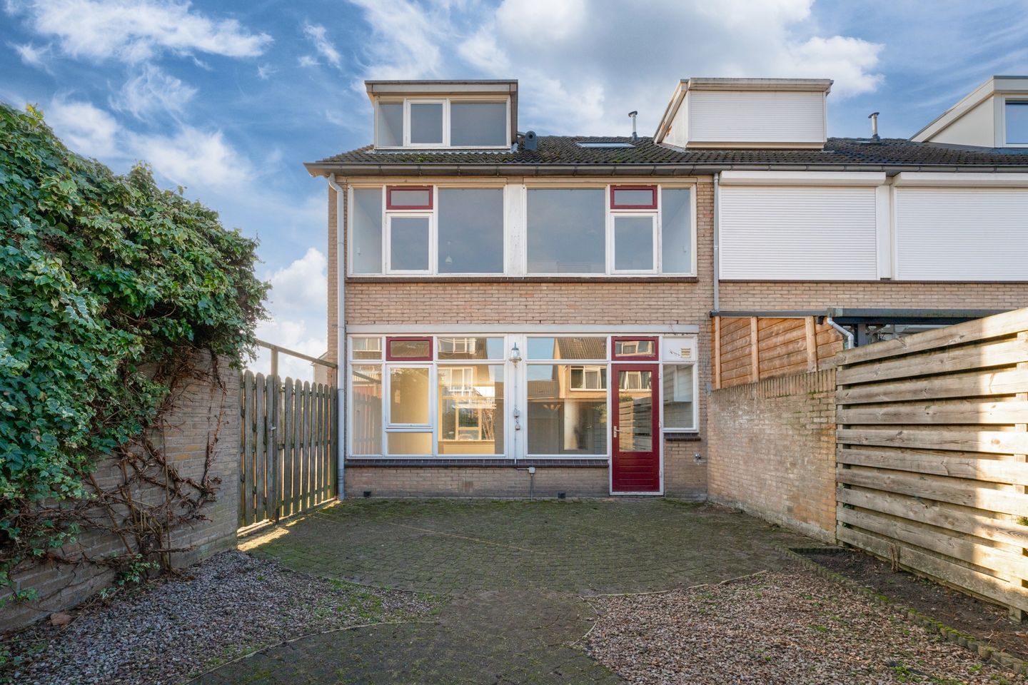 Foto 4 van JP Coenstraat 20