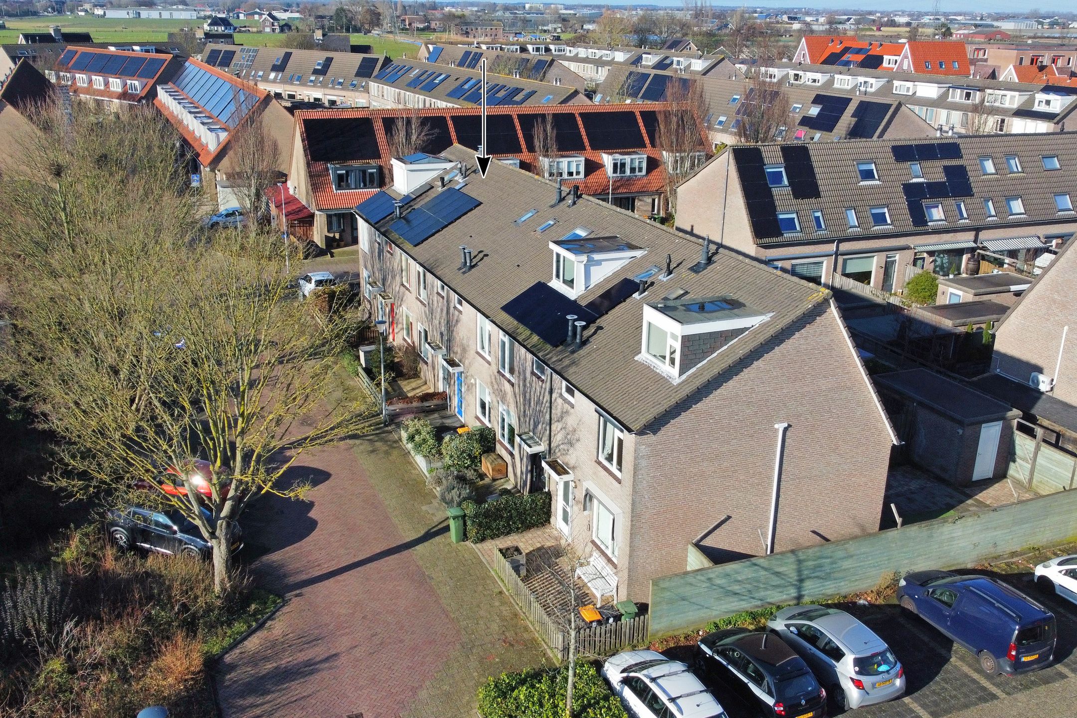 Foto 30 van Karos 10