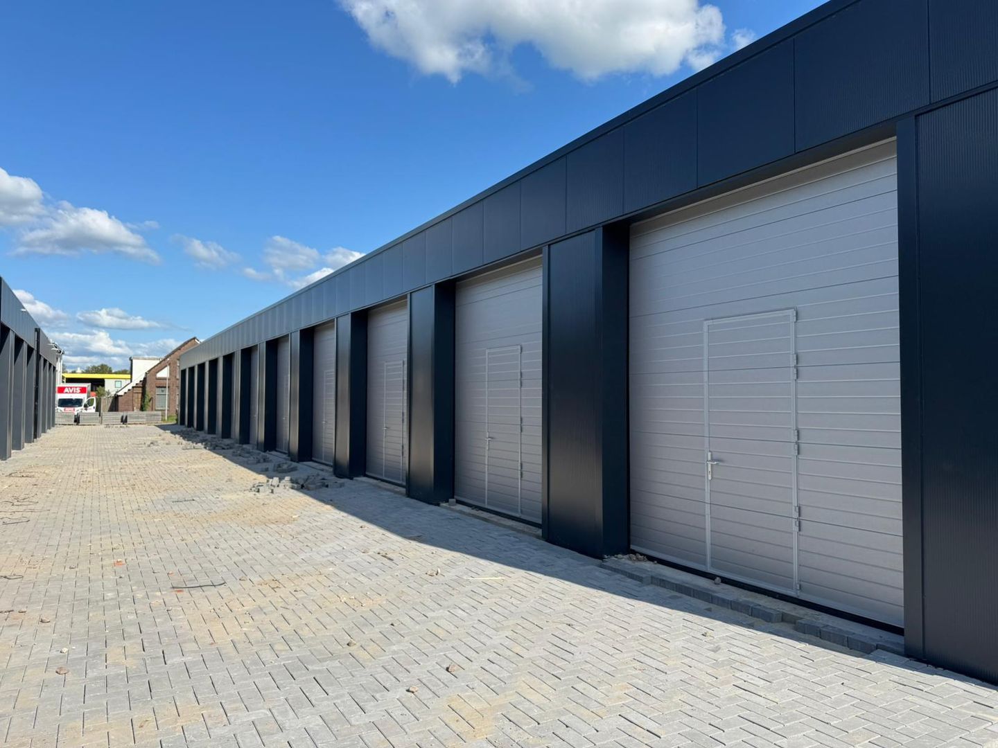 View photo 2 of Fabrieksweg 3-11