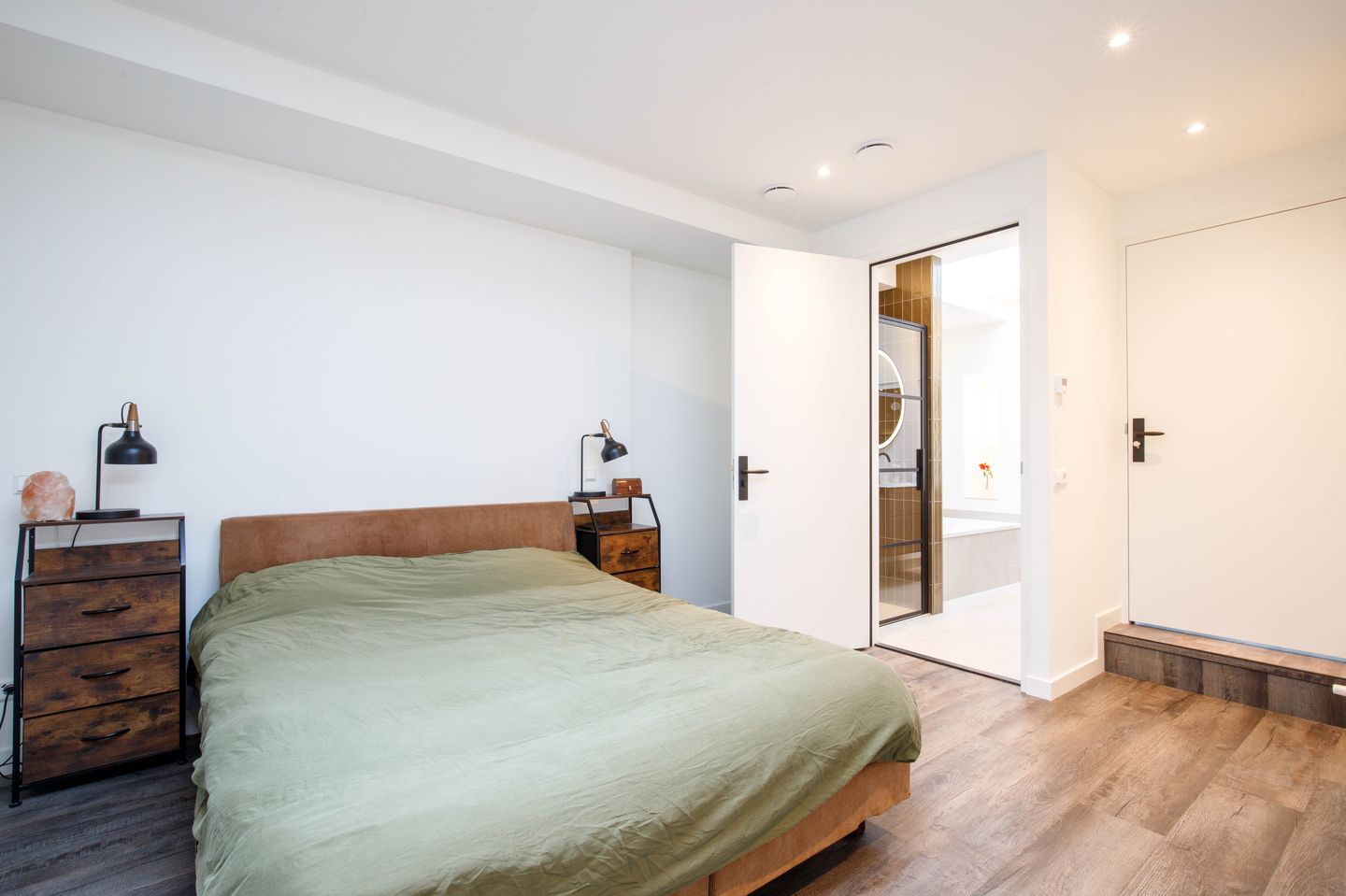 Foto 40 van Bernhardlaan 20