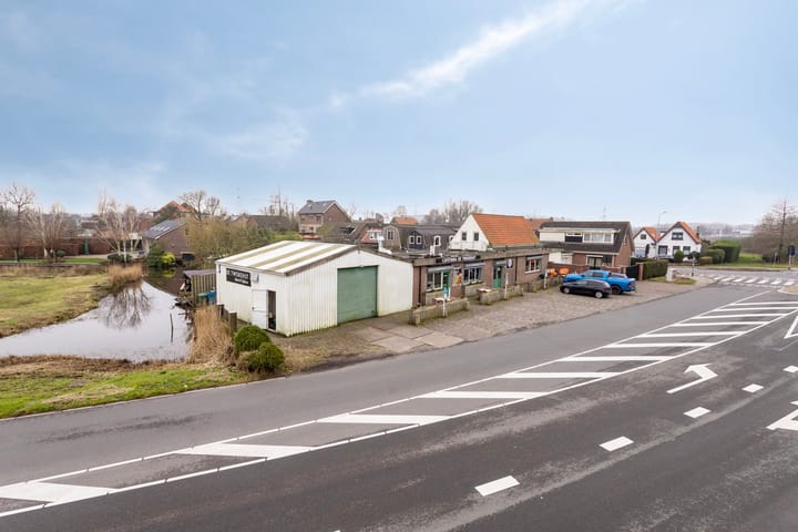 Zuideinde 135, Oostzaan