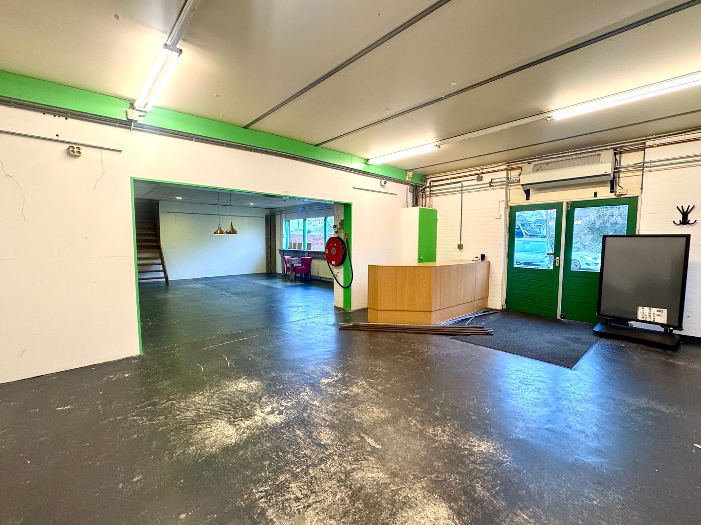 Bekijk foto 5 van Zuideinde 135