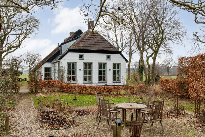 Foto 1 van Dwarsweg 4