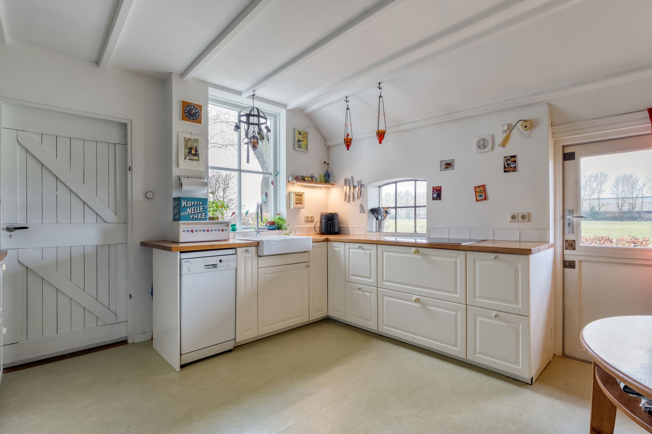 Photo 24 of Dwarsweg 4