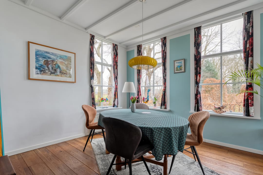 Photo 32 of Dwarsweg 4