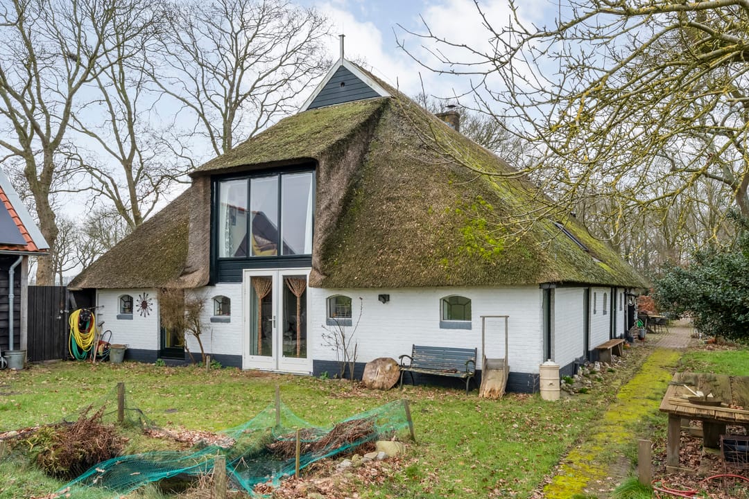 Photo 52 of Dwarsweg 4